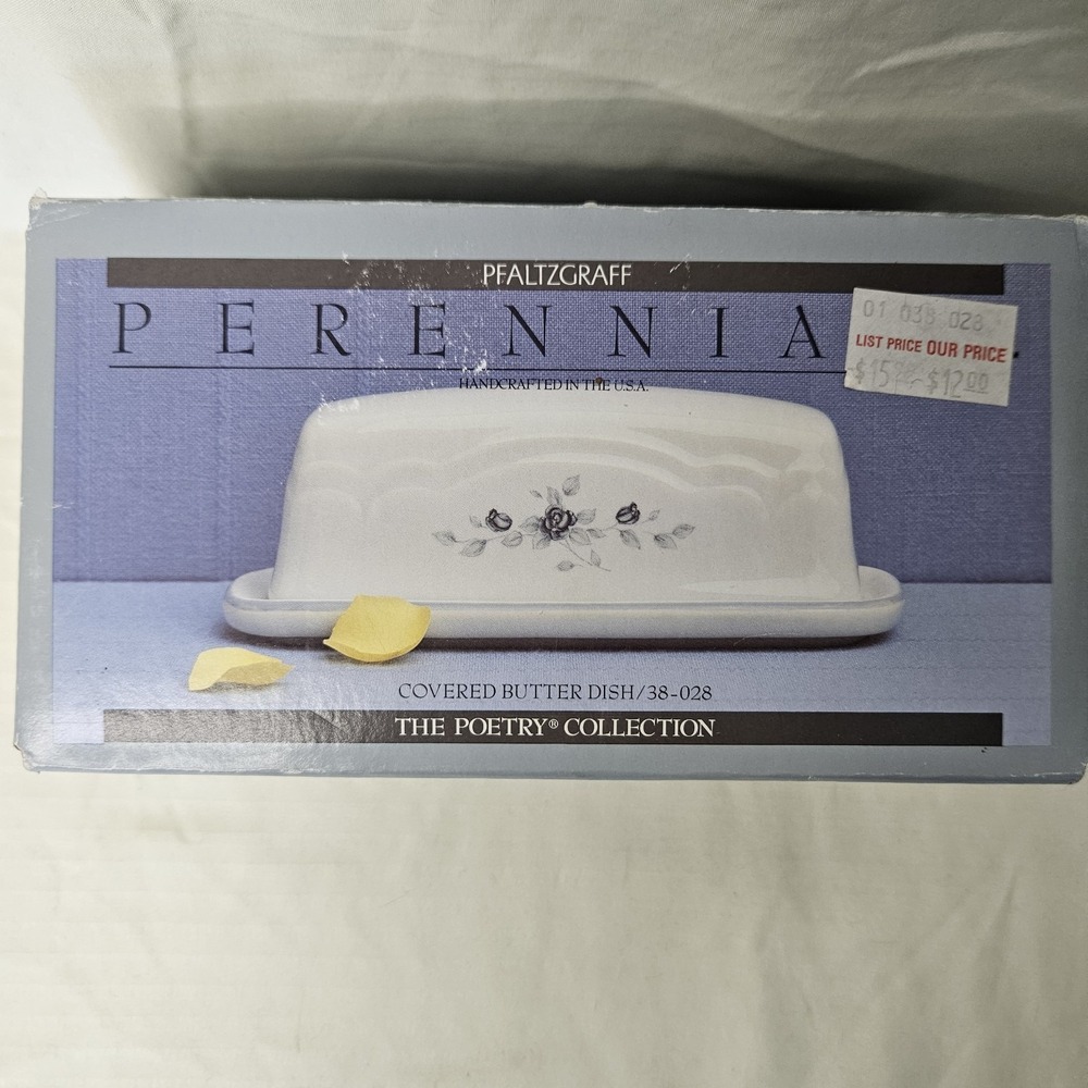 Pfaltzgraff POETRY Perennial Butter Dish 38-028 White Blue Flowers DISCONTINUED